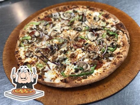 moes pizza|moe's pizza holly lake ranch.